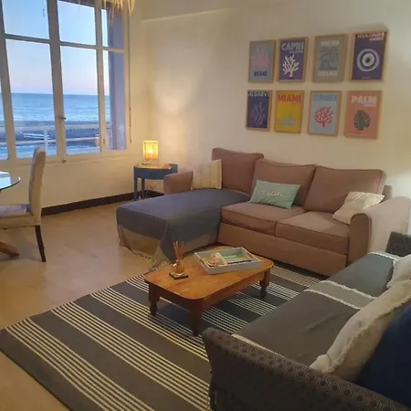 Vue De Reve Apartment *